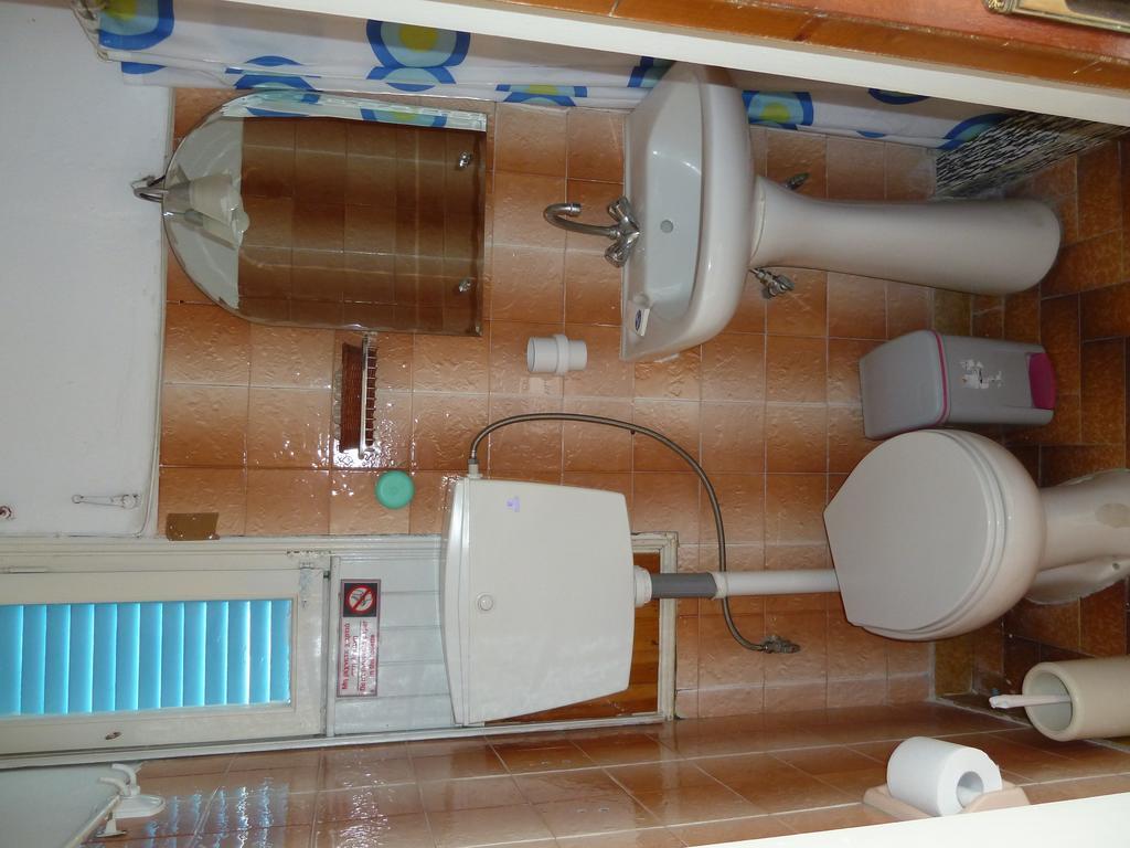 Hotel Dolphin Pythagoreio  Phòng bức ảnh