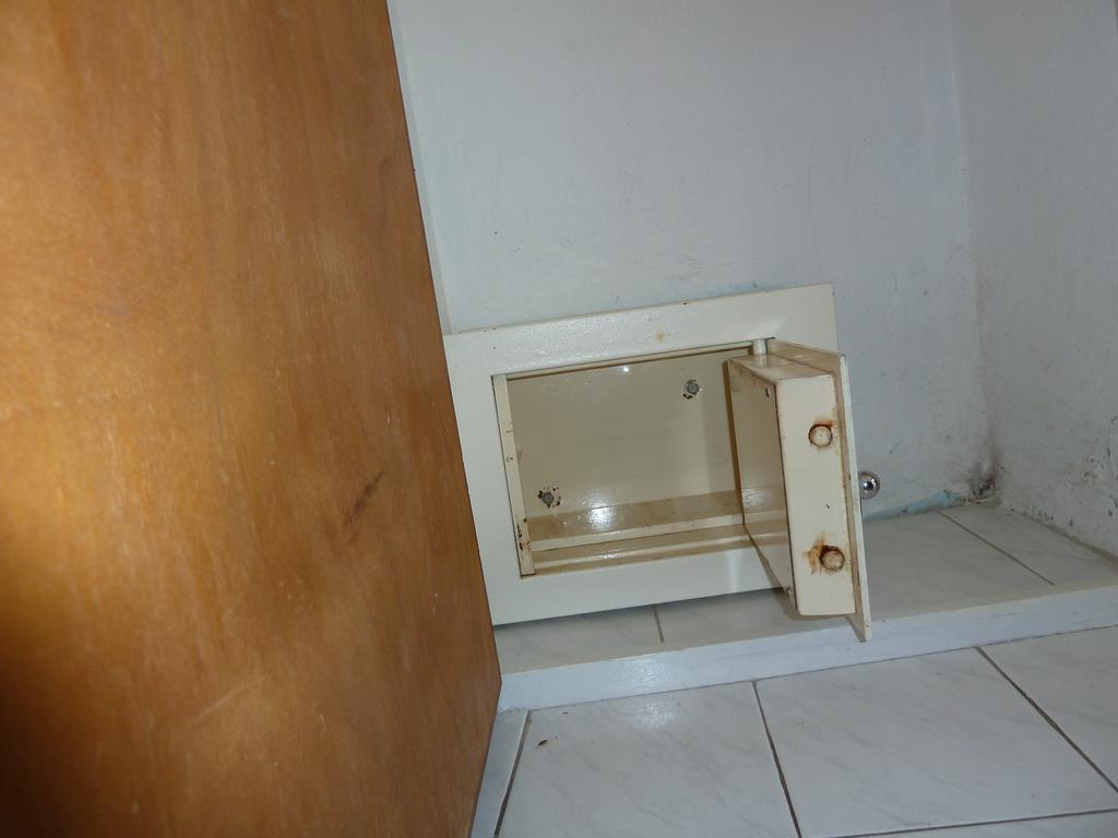 Hotel Dolphin Pythagoreio  Phòng bức ảnh